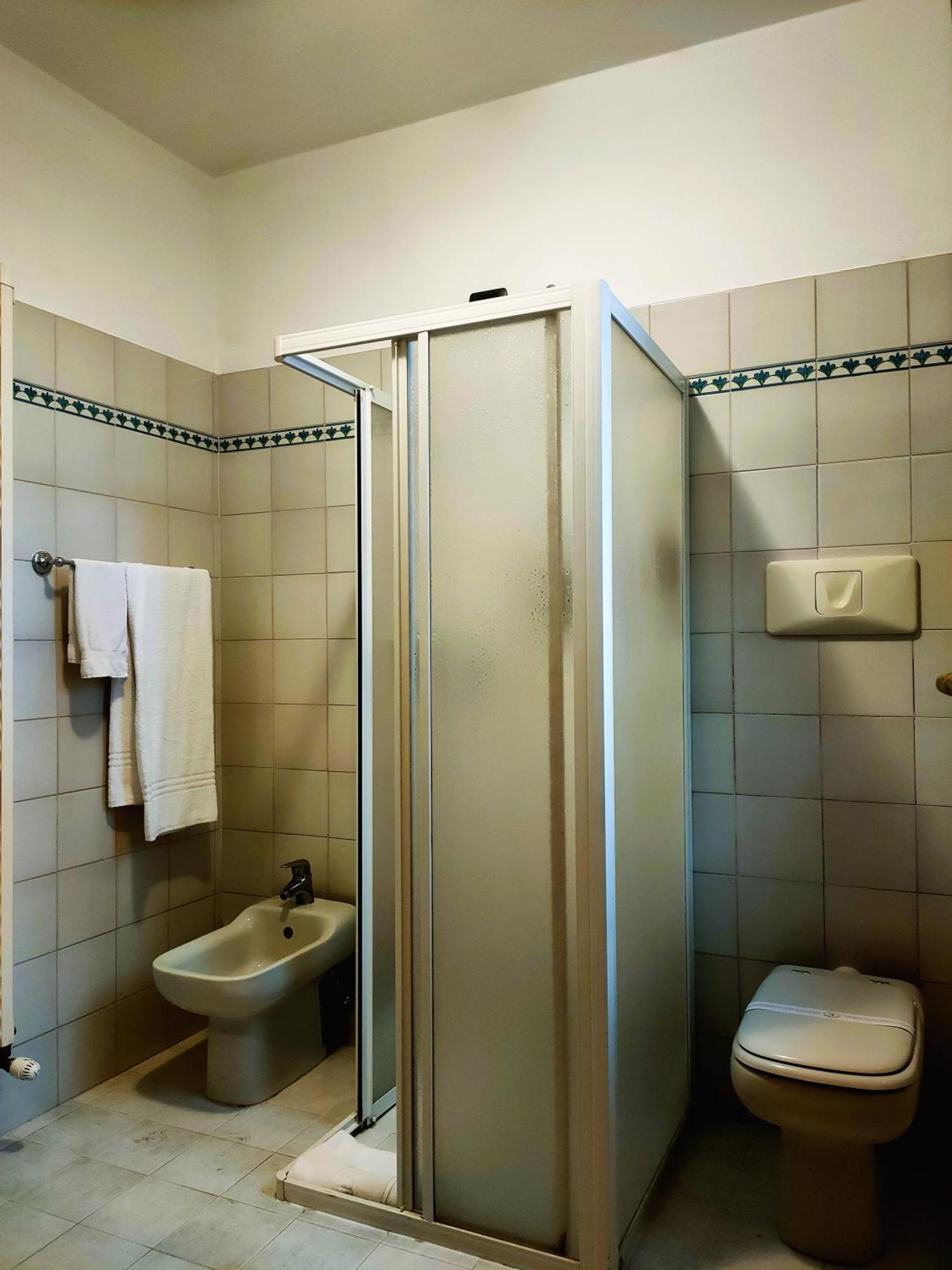 Hotel Il Boschetto Pistoia Exterior photo