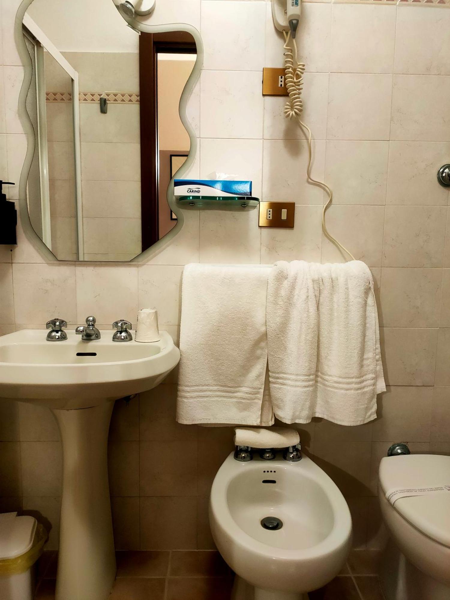 Hotel Il Boschetto Pistoia Exterior photo