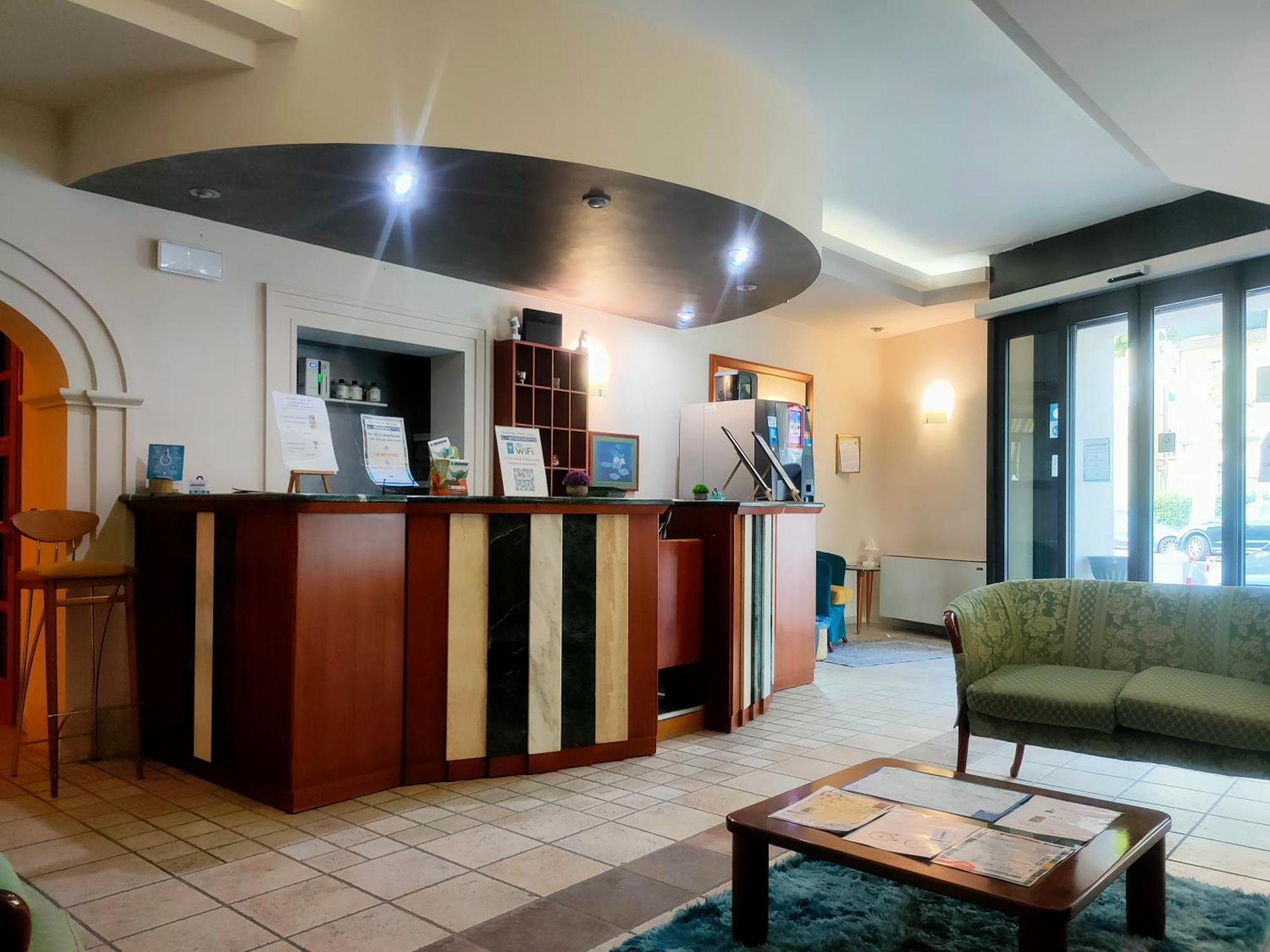 Hotel Il Boschetto Pistoia Exterior photo